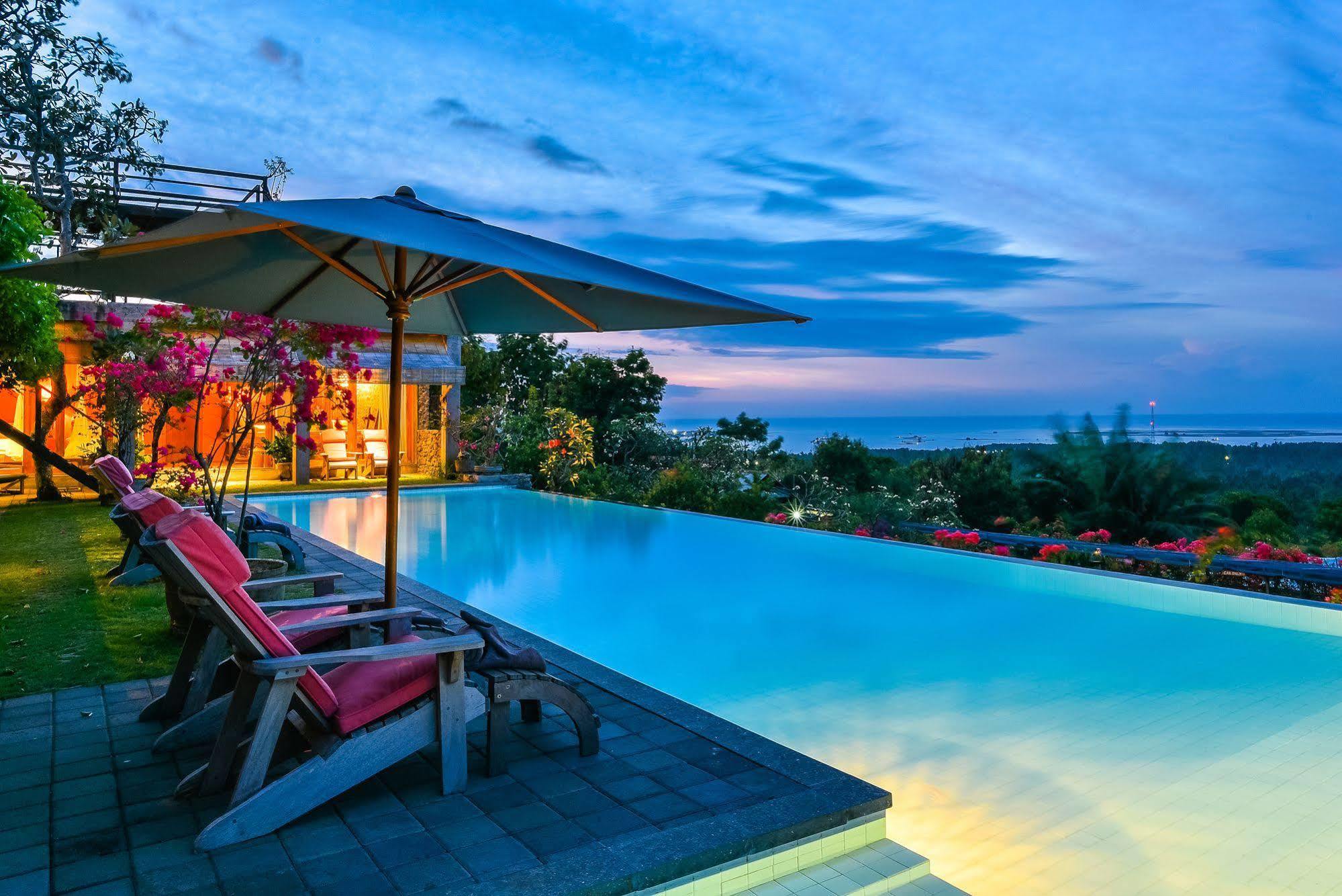 Sumberkima Hill Private Villa Retreat 페무테란 외부 사진